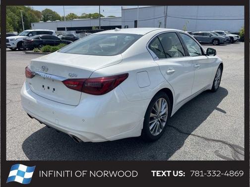 2023 INFINITI Q50 LUXE