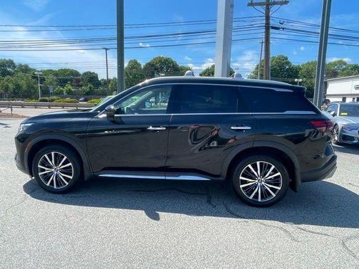 Mineral Black 2025 INFINITI QX60 SENSORY