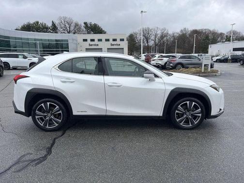 Eminent White Pearl 2020 Lexus UX 250h Base