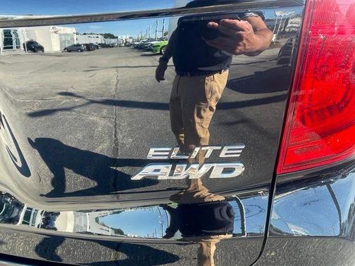 Crystal Black Pearl 2023 Honda Passport Elite