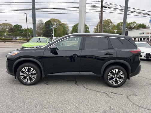 Black 2023 Nissan Rogue SV