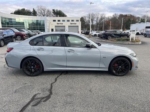 2023 BMW 330e xDrive