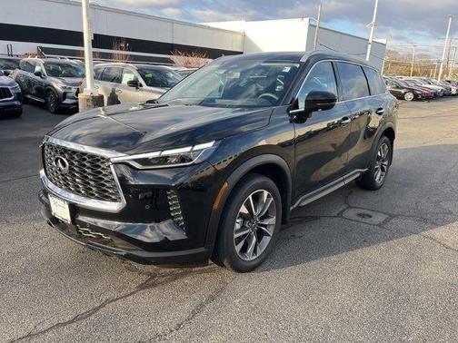 2025 INFINITI QX60 Luxe