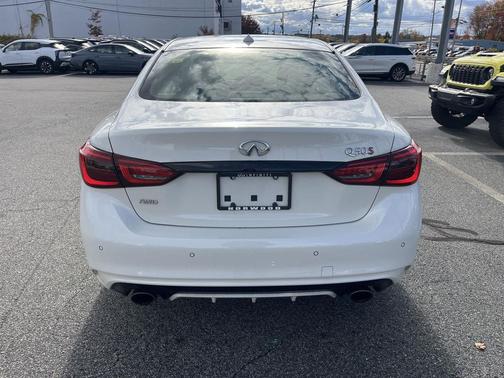 2022 INFINITI Q50 RED SPORT 400