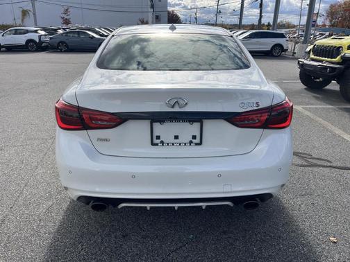 2022 INFINITI Q50 RED SPORT 400