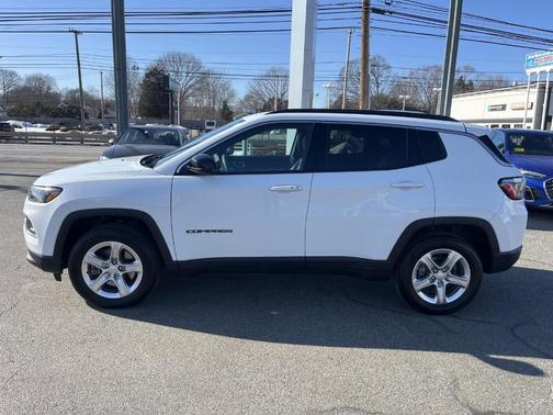 2023 Jeep Compass Latitude