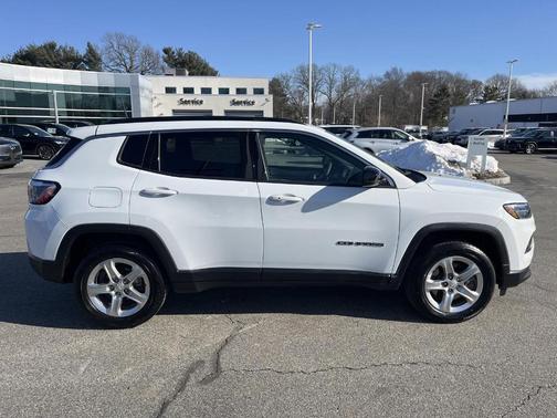 2023 Jeep Compass Latitude
