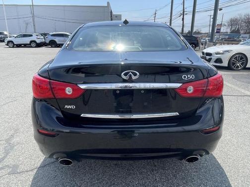 Black Obsidian 2014 INFINITI Q50 Premium