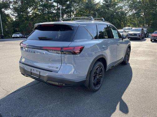 2026 INFINITI QX60 SPT