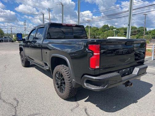 Black 2025 Chevrolet Silverado 3500 High Country