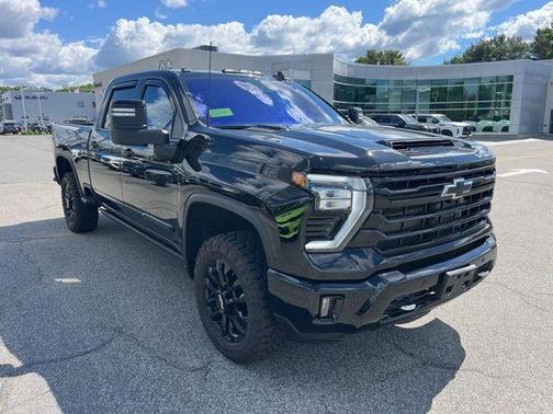 Black 2025 Chevrolet Silverado 3500 High Country