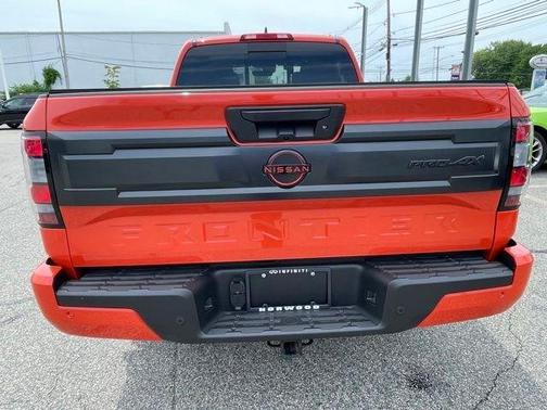 Afterburn Orang 2025 Nissan Frontier PRO-4X