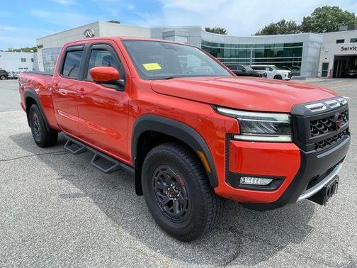 Afterburn Orang 2025 Nissan Frontier PRO-4X