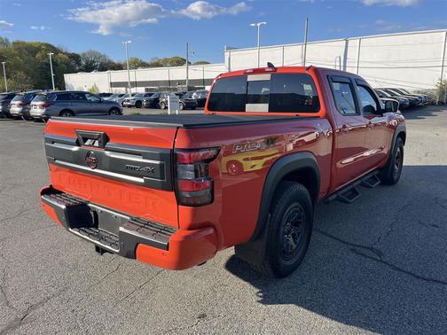 Afterburn Orang 2025 Nissan Frontier PRO-4X