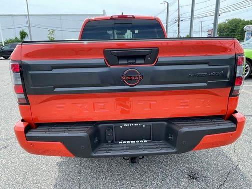 Afterburn Orang 2025 Nissan Frontier PRO-4X