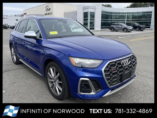 Ultra Blue Metallic 2024 Audi SQ5 3.0T Prestige