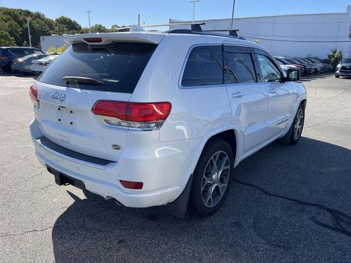 2019 Jeep Grand Cherokee Overland