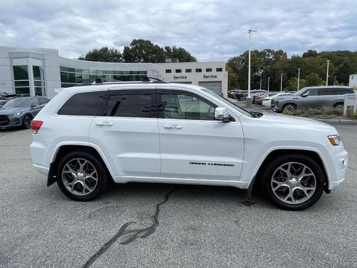 2019 Jeep Grand Cherokee Overland