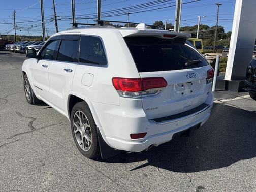 2019 Jeep Grand Cherokee Overland