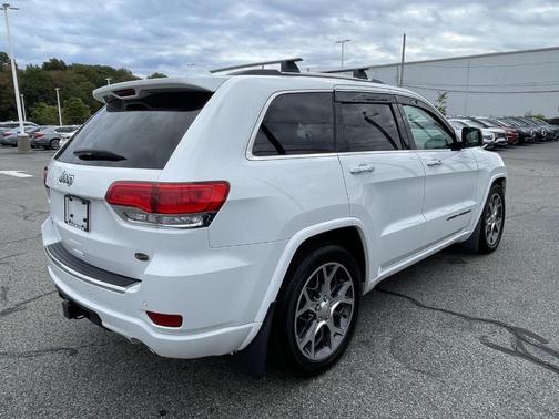 2019 Jeep Grand Cherokee Overland