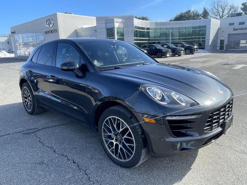 2017 Porsche Macan S