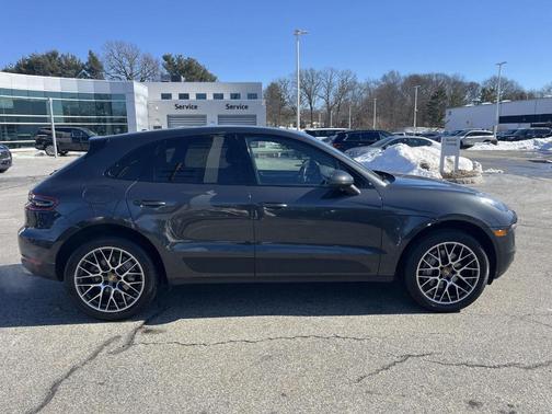 2017 Porsche Macan S