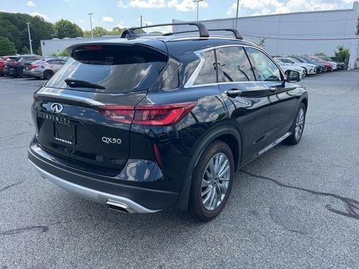 2025 INFINITI QX50 Luxe
