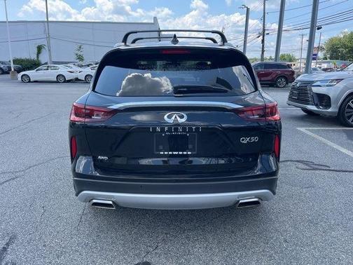 2025 INFINITI QX50 Luxe