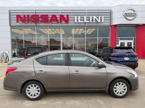 2016 Nissan Versa 1.6 SV
