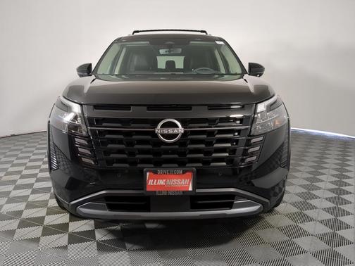 Super Black 2026 Nissan Pathfinder Platinum