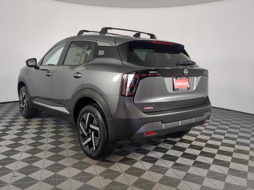 Gun Metallic 2026 Nissan Kicks SV