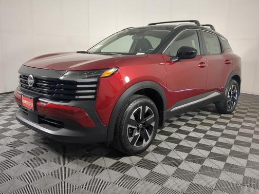 2t Red Blk Roof 2026 Nissan Kicks SV