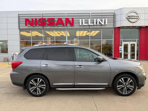 Gun Metallic 2020 Nissan Pathfinder Platinum