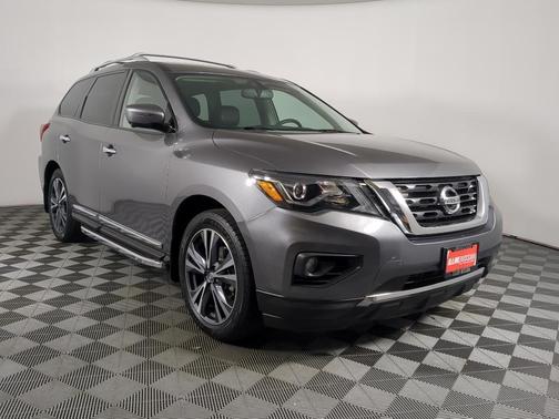 Gun Metallic 2020 Nissan Pathfinder Platinum