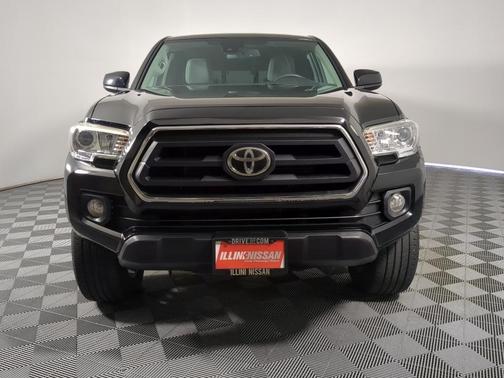 Midnight Black Metallic 2020 Toyota Tacoma SR5