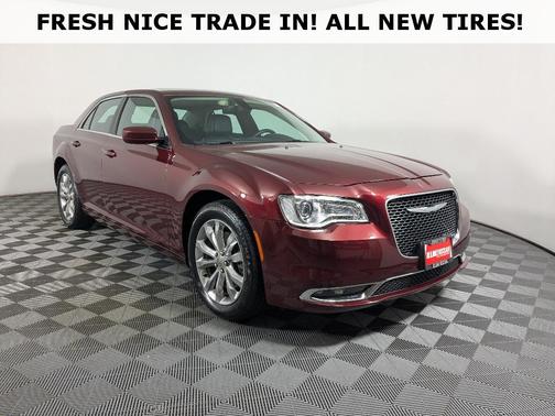 2016 Chrysler 300 Limited