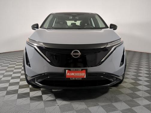 Boulder Gray Pearl 2023 Nissan ARIYA EVOLVE+