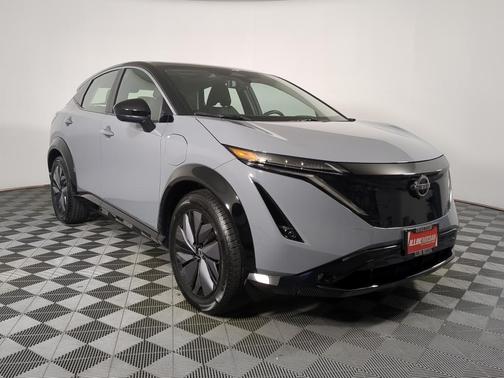 Boulder Gray Pearl 2023 Nissan ARIYA EVOLVE+