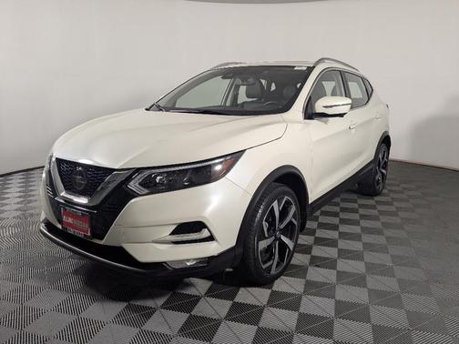 2021 Nissan Rogue Sport SL