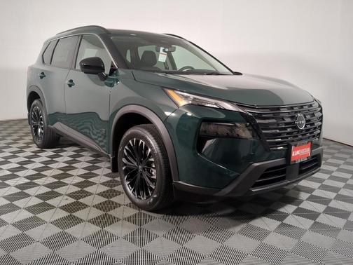 Obsidian Green 2026 Nissan Rogue Dark Armor