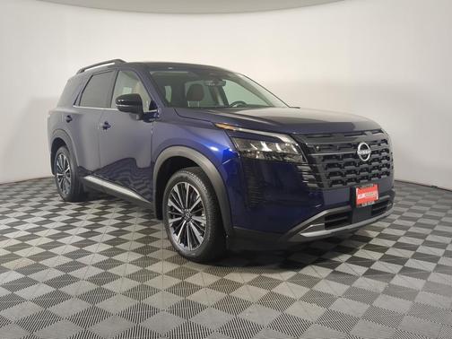 Deep Ocean Blue 2026 Nissan Pathfinder Platinum