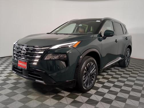 Obsidian Green 2026 Nissan Rogue Platinum