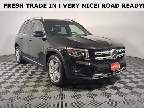 Midnight Black 2023 Mercedes-Benz GLB 250 Base 4MATIC