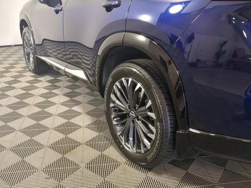 Deep Ocean Blue 2026 Nissan Rogue Platinum