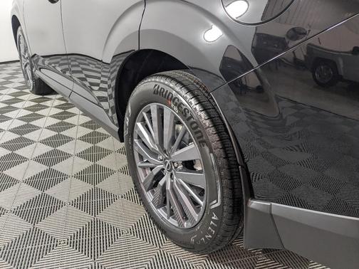 Black 2026 Nissan Murano SL
