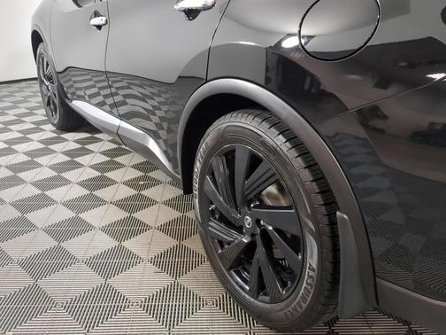 Magnetic Black 2017 Nissan Murano Platinum