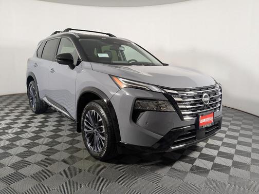 Boulder Gray Metallic 2026 Nissan Rogue Platinum