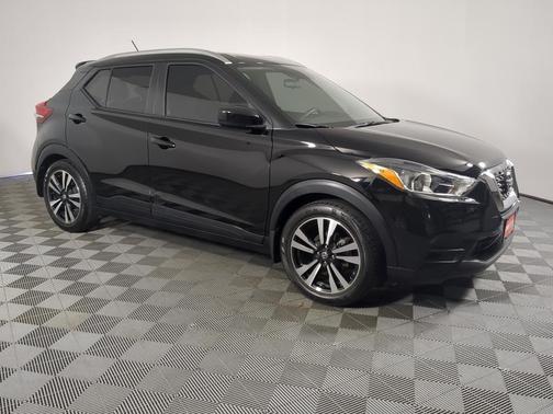 2018 Nissan Kicks SV