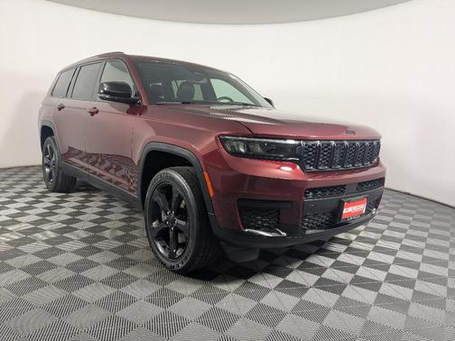 2022 Jeep Grand Cherokee L Laredo