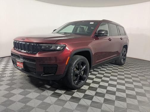 2022 Jeep Grand Cherokee L Laredo